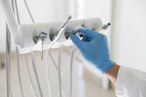 Professional Wisdom Tooth Removal technician working in East Rockingham, NC